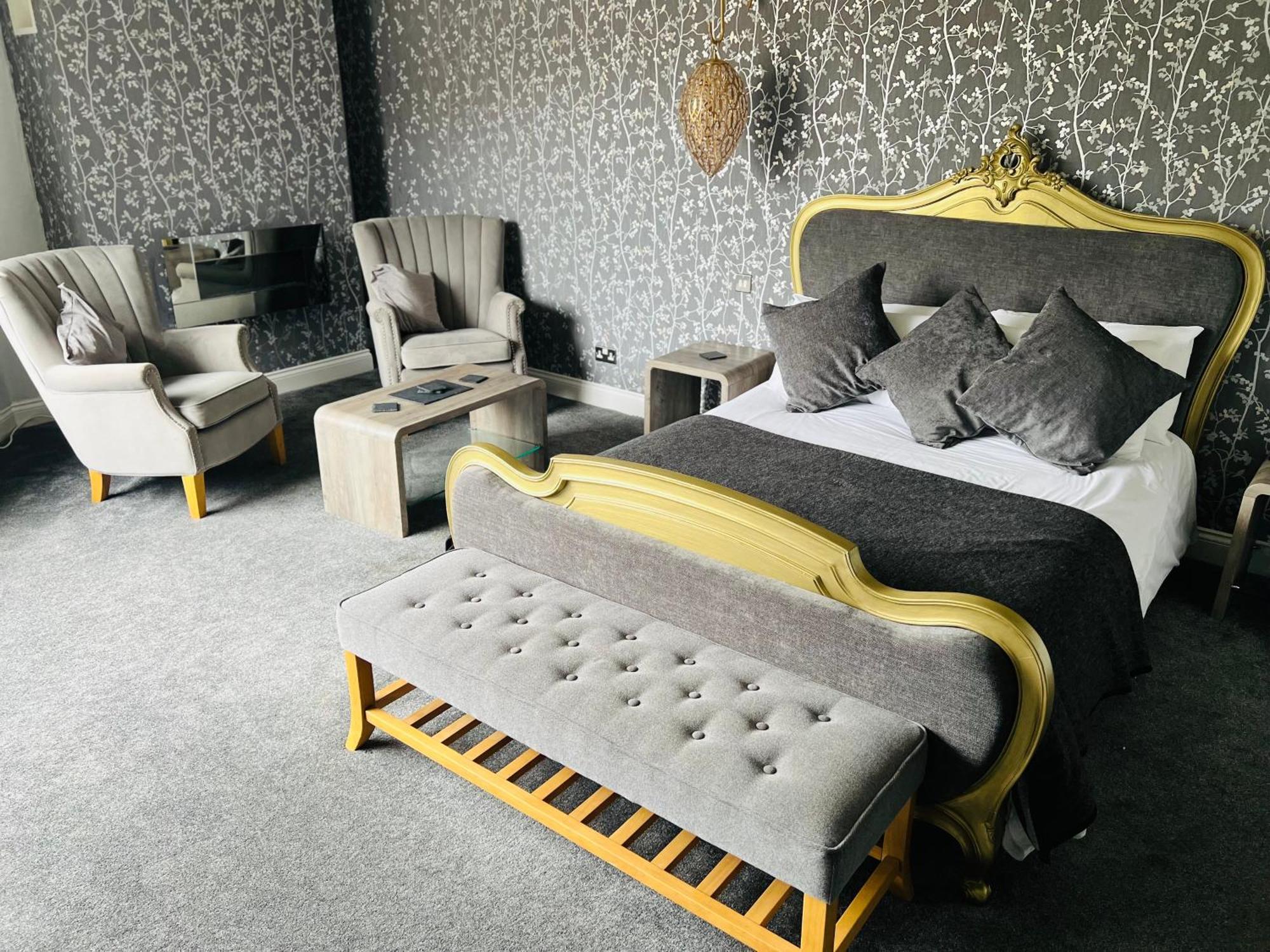 The Popinjay Hotel Ларкхолл Экстерьер фото